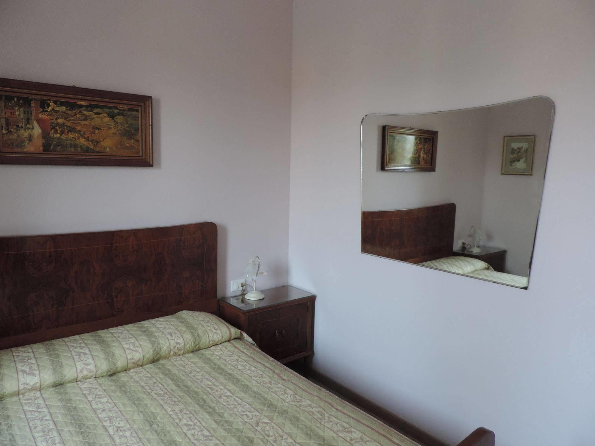 Casa de Férias Casa Vacanze Villa Caterina *